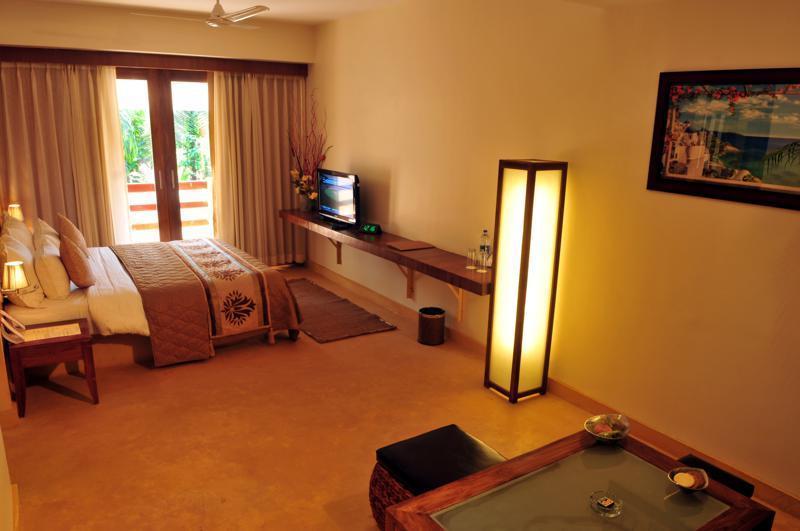The Clematis Hotel Candolim Room photo
